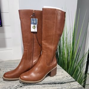 Brand New Universal Thread Riding Boots